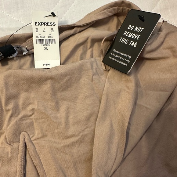 Express Bodysuit - Picture 2 of 3